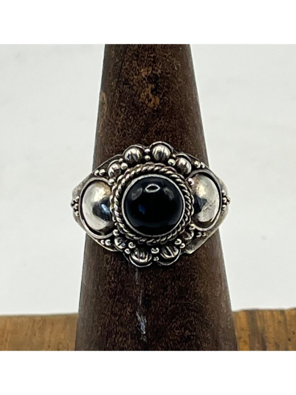 Vintage Sterling Silver 925 Black Stone Size 6 Ornate Ring